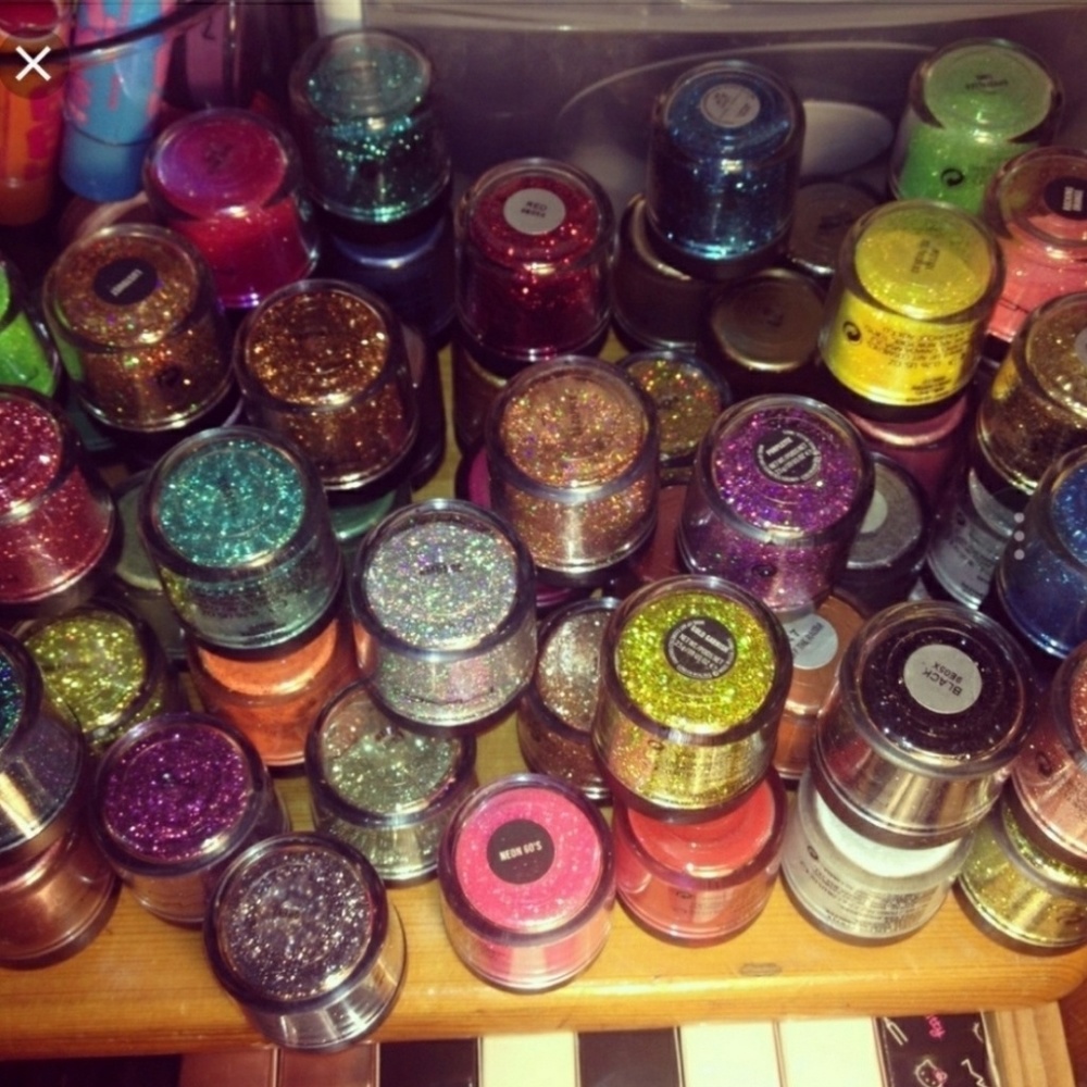 ISO: AUTHENTIC M.A.C PIGMENTS & GLITTERS 7.5g JARS
